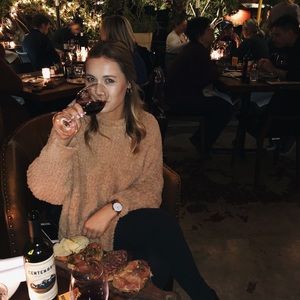 Meet your Posher, Evann